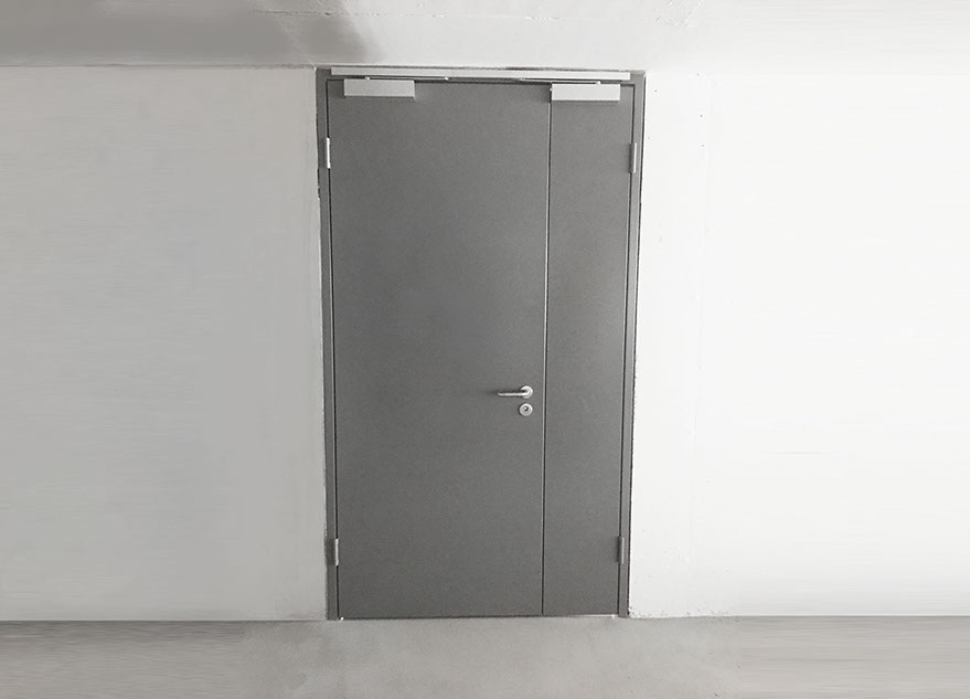 Fenster und Türen aus Stahl oder Aluminium